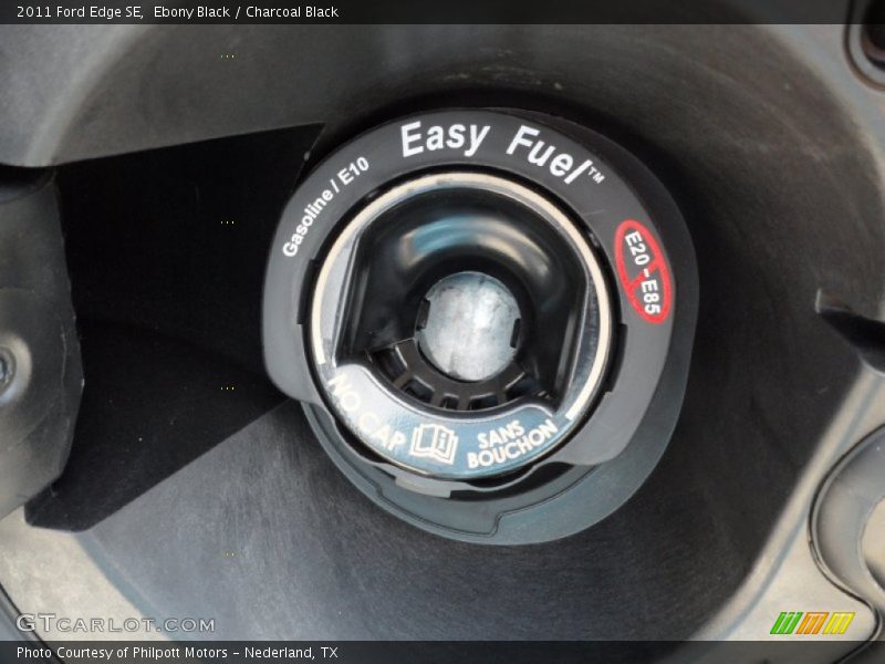Ebony Black / Charcoal Black 2011 Ford Edge SE