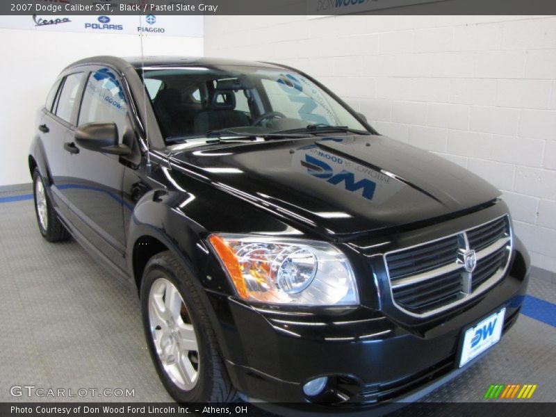 Black / Pastel Slate Gray 2007 Dodge Caliber SXT