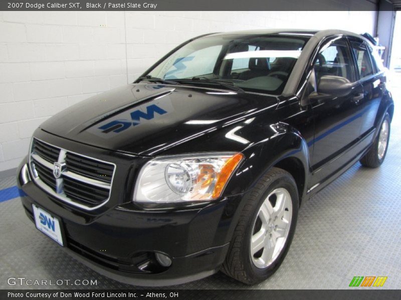 Black / Pastel Slate Gray 2007 Dodge Caliber SXT