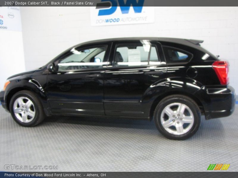 Black / Pastel Slate Gray 2007 Dodge Caliber SXT