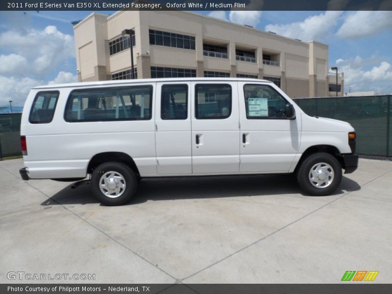  2011 E Series Van E350 XL Extended Passenger Oxford White