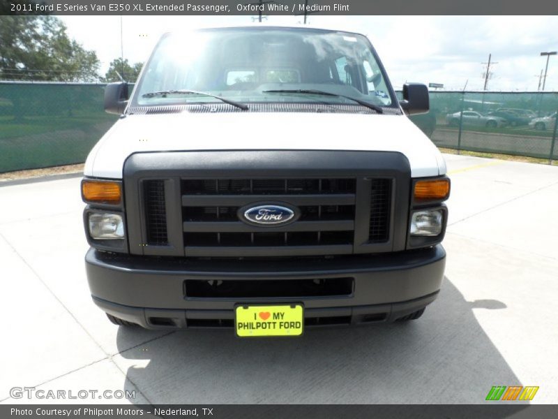 Oxford White / Medium Flint 2011 Ford E Series Van E350 XL Extended Passenger