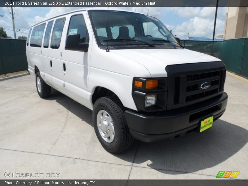 Oxford White / Medium Flint 2011 Ford E Series Van E350 XL Extended Passenger