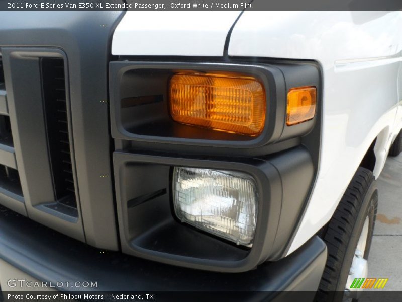 Oxford White / Medium Flint 2011 Ford E Series Van E350 XL Extended Passenger