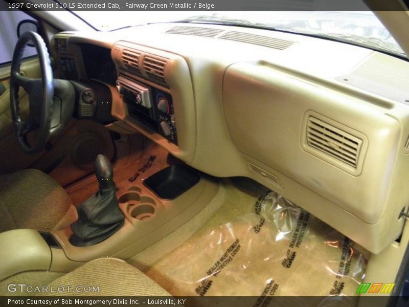 Dashboard of 1997 S10 LS Extended Cab