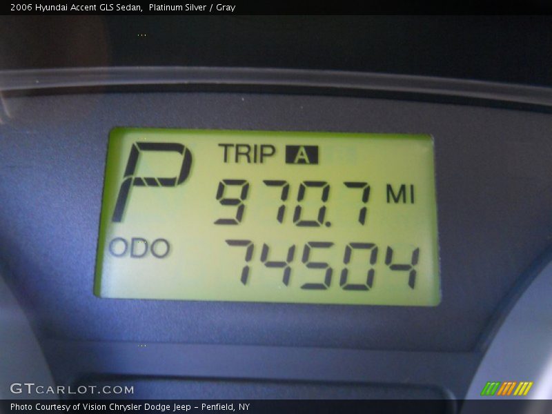 Platinum Silver / Gray 2006 Hyundai Accent GLS Sedan