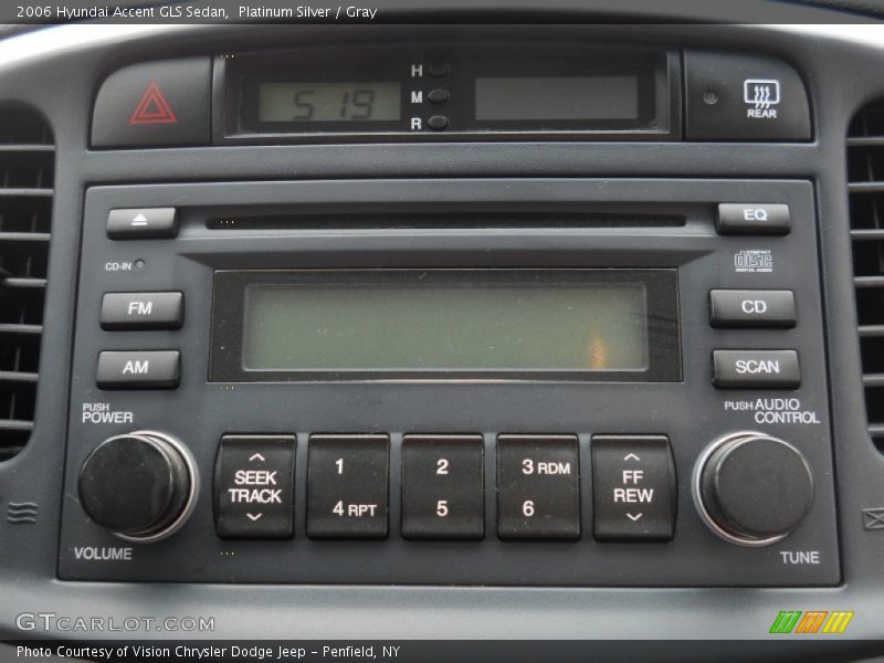 Platinum Silver / Gray 2006 Hyundai Accent GLS Sedan