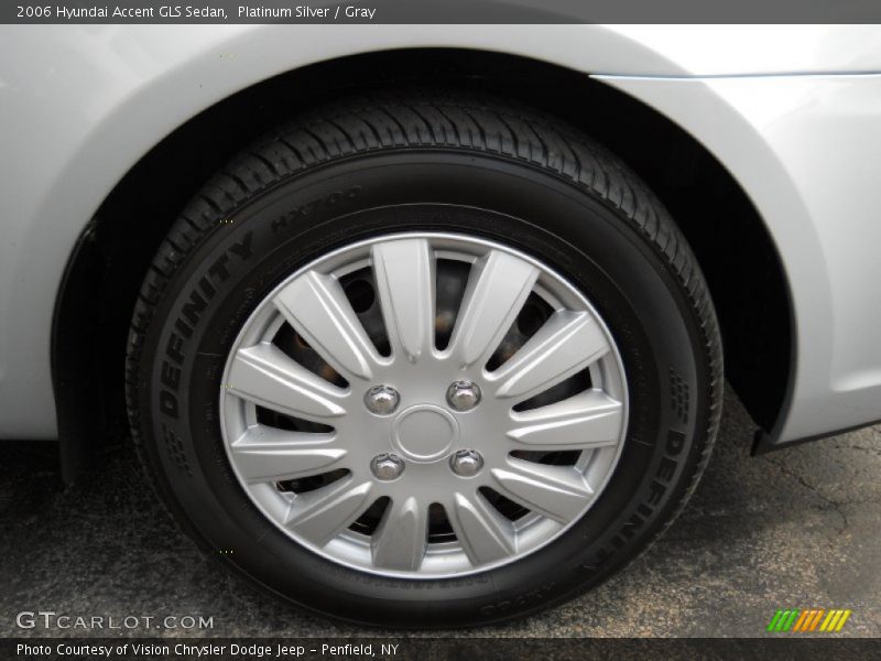 Platinum Silver / Gray 2006 Hyundai Accent GLS Sedan