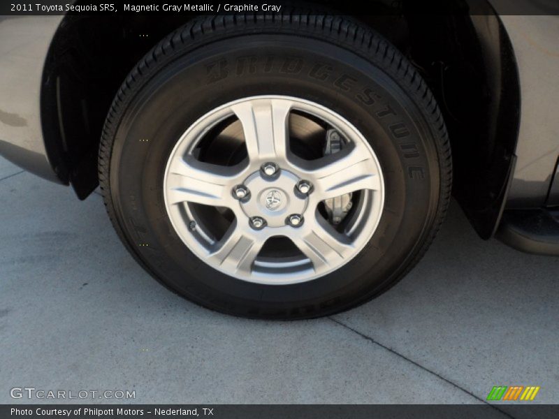 Magnetic Gray Metallic / Graphite Gray 2011 Toyota Sequoia SR5