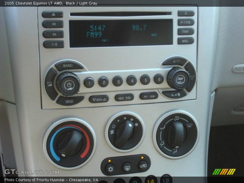 Black / Light Gray 2005 Chevrolet Equinox LT AWD