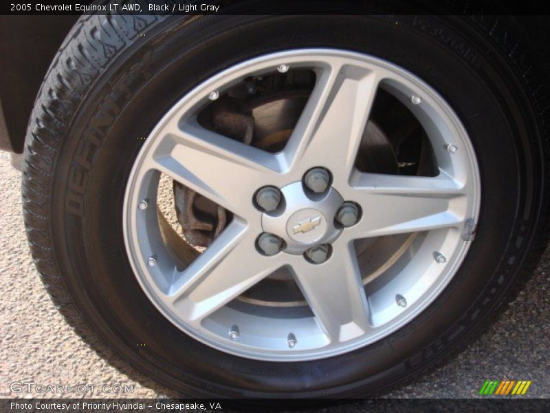 Black / Light Gray 2005 Chevrolet Equinox LT AWD