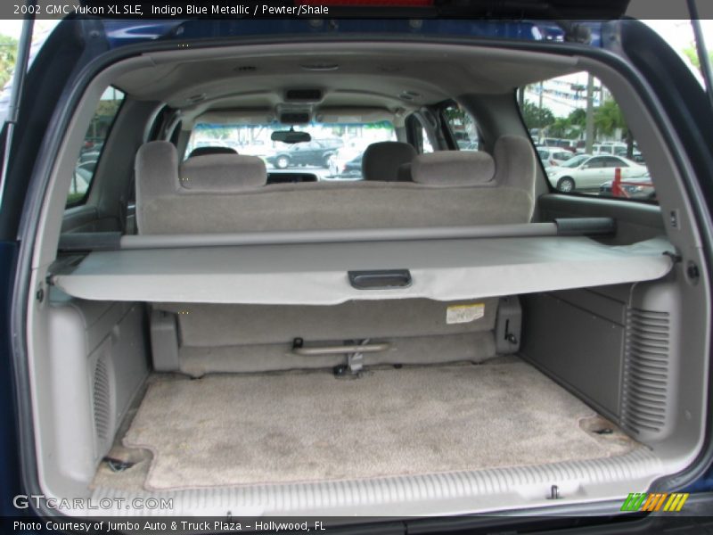  2002 Yukon XL SLE Trunk