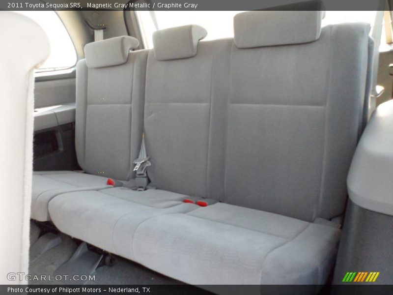 Magnetic Gray Metallic / Graphite Gray 2011 Toyota Sequoia SR5