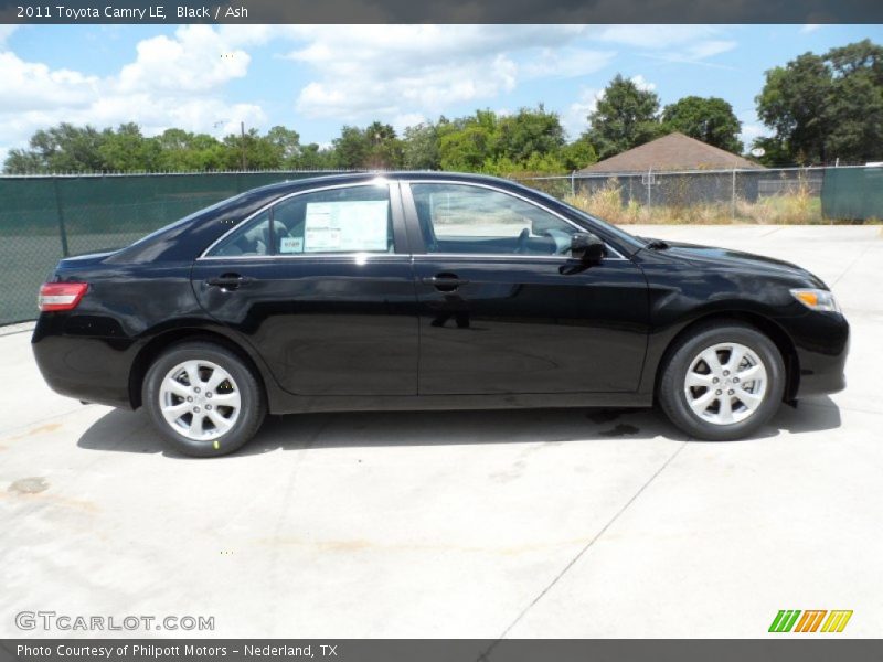 Black / Ash 2011 Toyota Camry LE