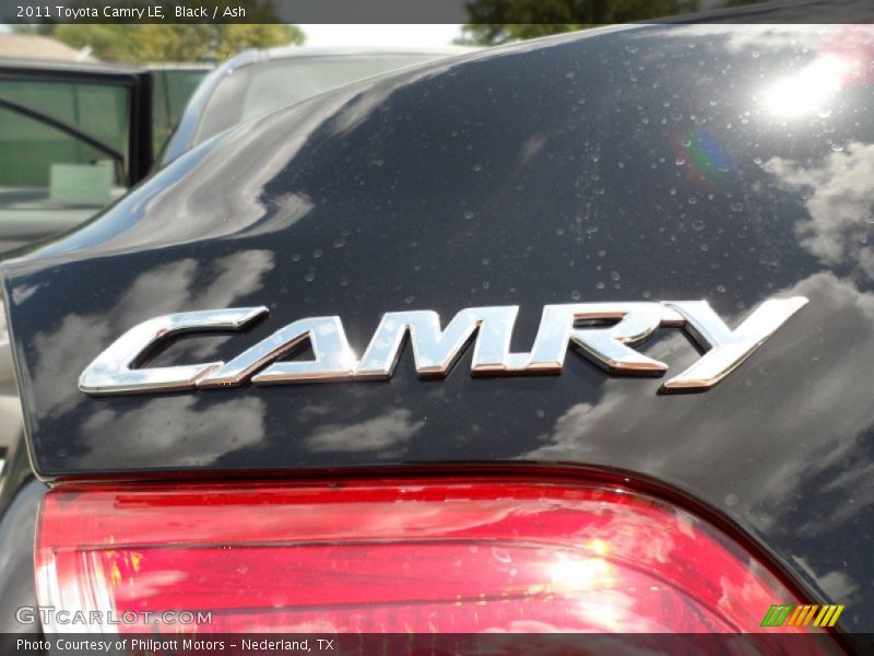 Black / Ash 2011 Toyota Camry LE