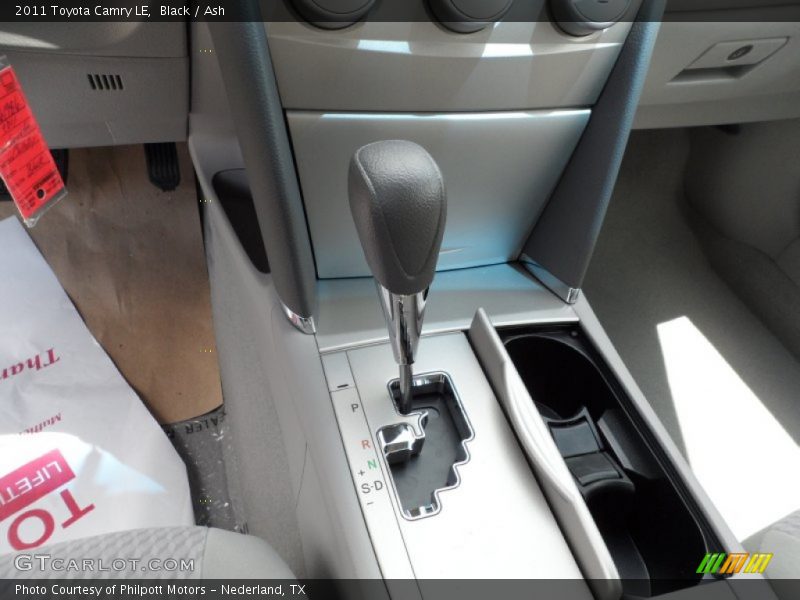 Black / Ash 2011 Toyota Camry LE