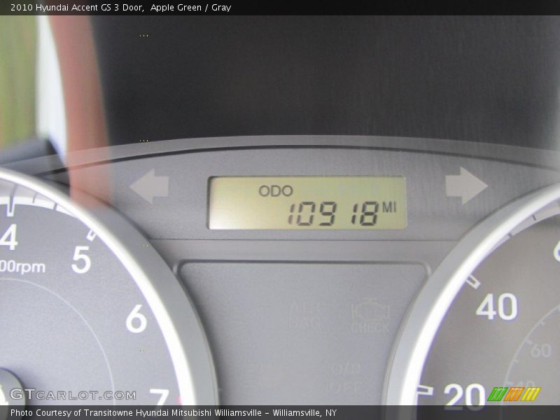 Apple Green / Gray 2010 Hyundai Accent GS 3 Door