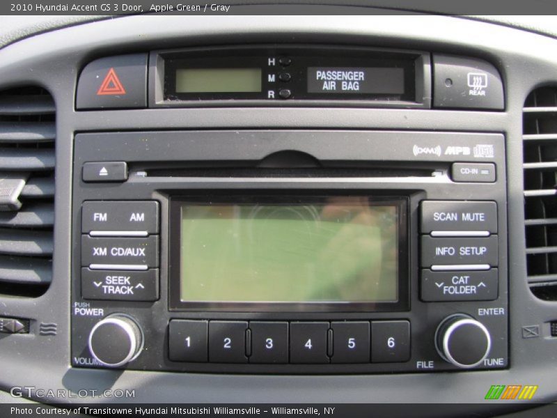 Apple Green / Gray 2010 Hyundai Accent GS 3 Door