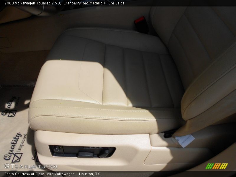 Cranberry Red Metallic / Pure Beige 2008 Volkswagen Touareg 2 V8