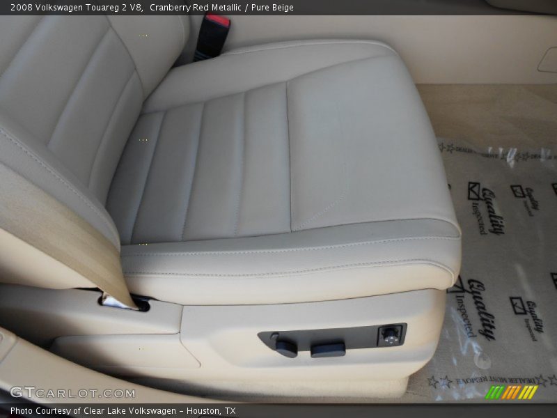 Cranberry Red Metallic / Pure Beige 2008 Volkswagen Touareg 2 V8
