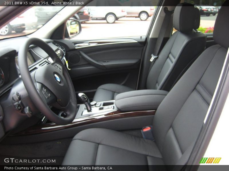 Alpine White / Black 2011 BMW X5 xDrive 35d