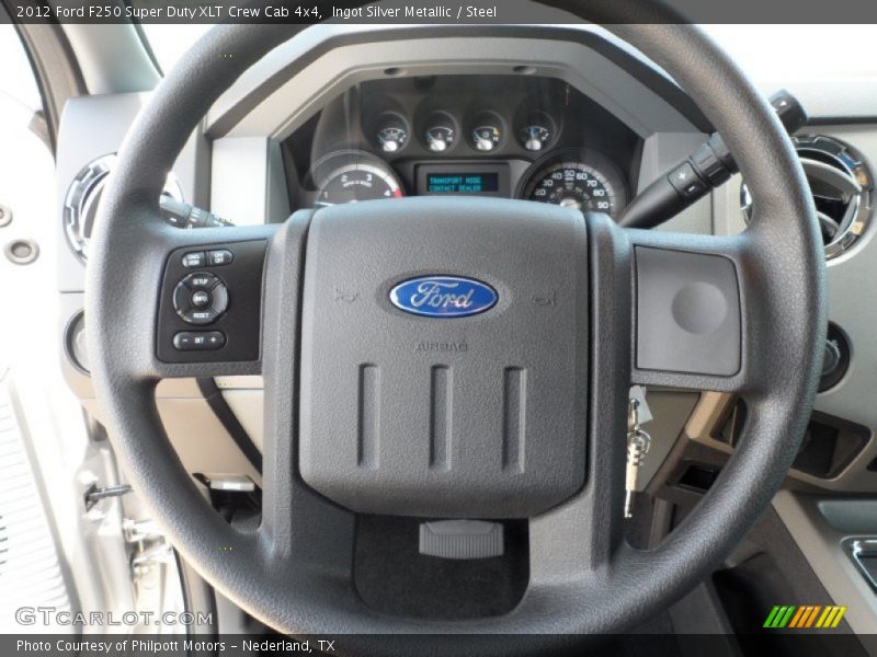 2012 F250 Super Duty XLT Crew Cab 4x4 Steering Wheel