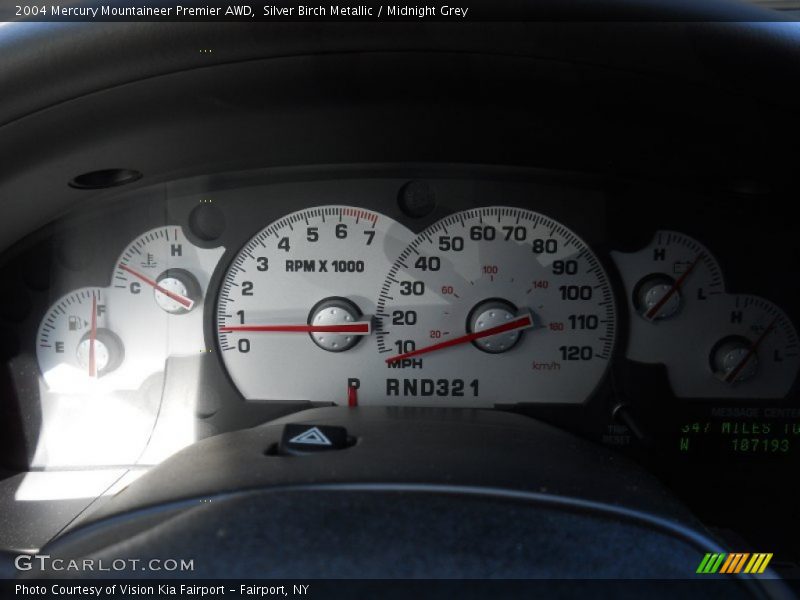 Silver Birch Metallic / Midnight Grey 2004 Mercury Mountaineer Premier AWD