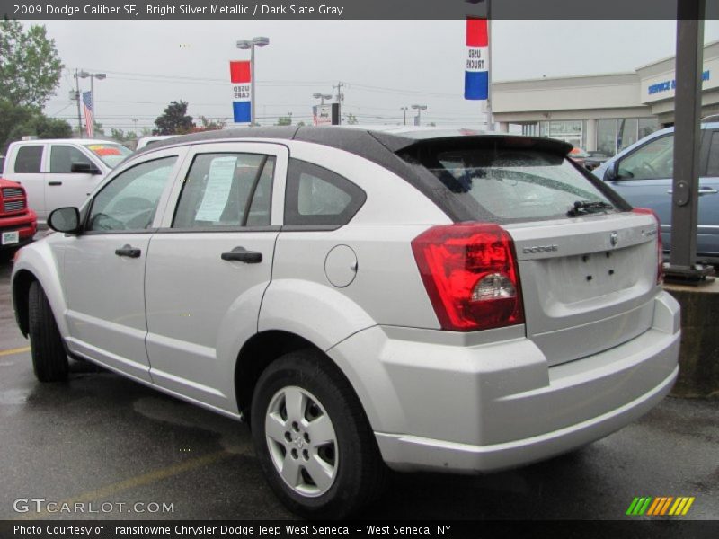 Bright Silver Metallic / Dark Slate Gray 2009 Dodge Caliber SE