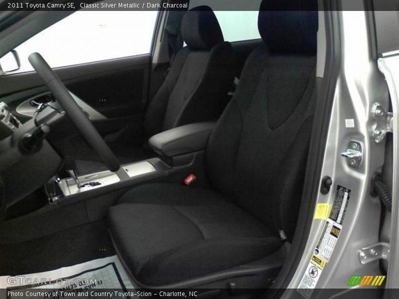 Classic Silver Metallic / Dark Charcoal 2011 Toyota Camry SE