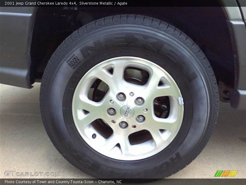 Silverstone Metallic / Agate 2001 Jeep Grand Cherokee Laredo 4x4