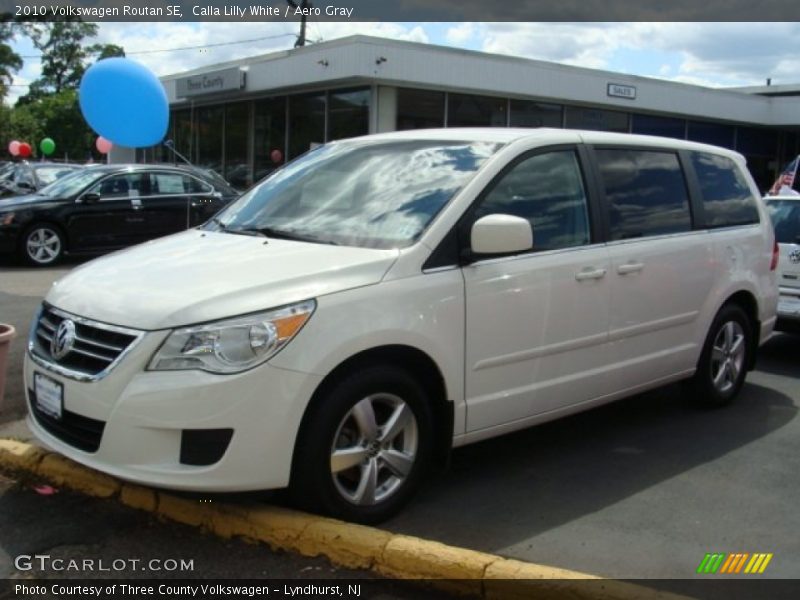 Calla Lilly White / Aero Gray 2010 Volkswagen Routan SE