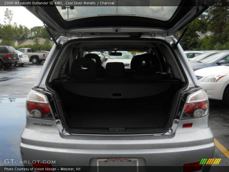 Cool Silver Metallic / Charcoal 2006 Mitsubishi Outlander SE 4WD