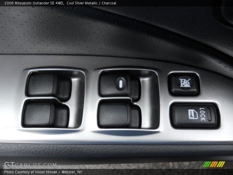 Cool Silver Metallic / Charcoal 2006 Mitsubishi Outlander SE 4WD