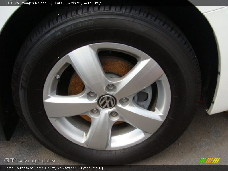 Calla Lilly White / Aero Gray 2010 Volkswagen Routan SE
