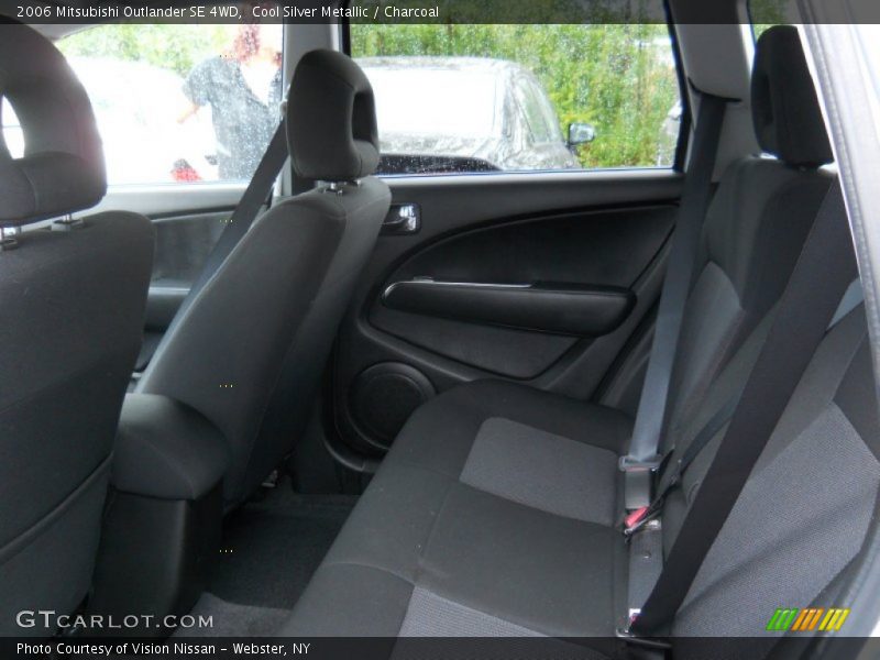 Cool Silver Metallic / Charcoal 2006 Mitsubishi Outlander SE 4WD