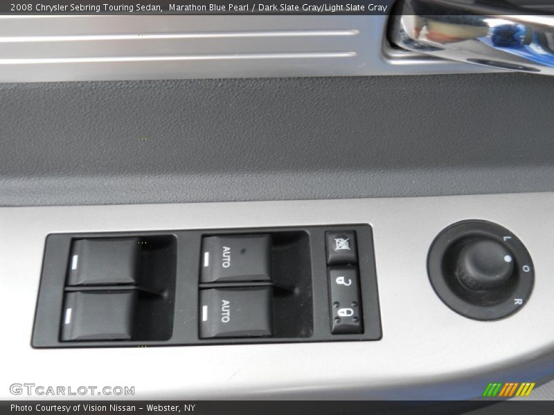 Controls of 2008 Sebring Touring Sedan