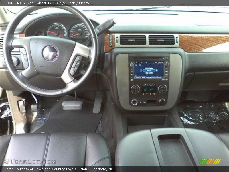 Dashboard of 2008 Yukon Hybrid 4x4