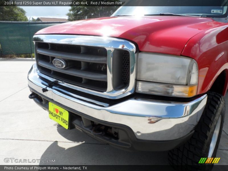 Red / Medium Flint 2004 Ford F250 Super Duty XLT Regular Cab 4x4
