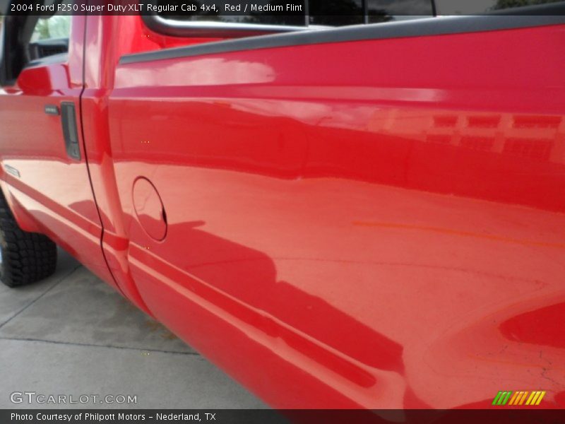 Red / Medium Flint 2004 Ford F250 Super Duty XLT Regular Cab 4x4
