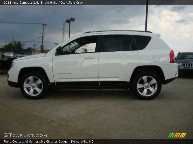Bright White / Dark Slate Gray 2011 Jeep Compass 2.4