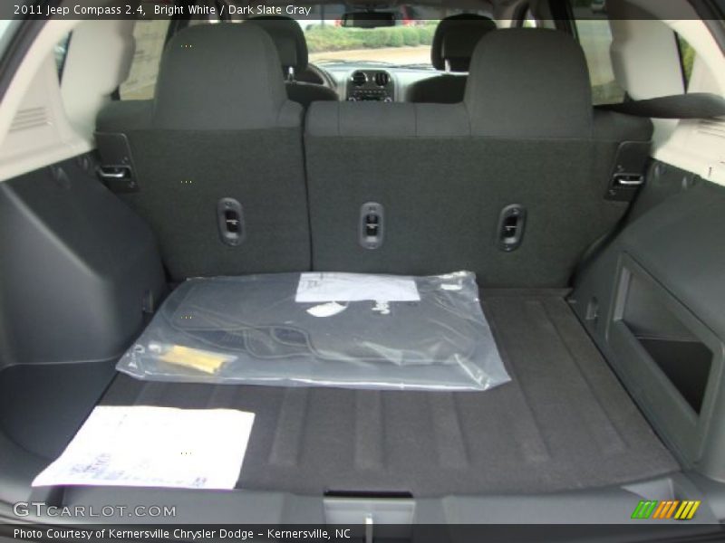 Bright White / Dark Slate Gray 2011 Jeep Compass 2.4