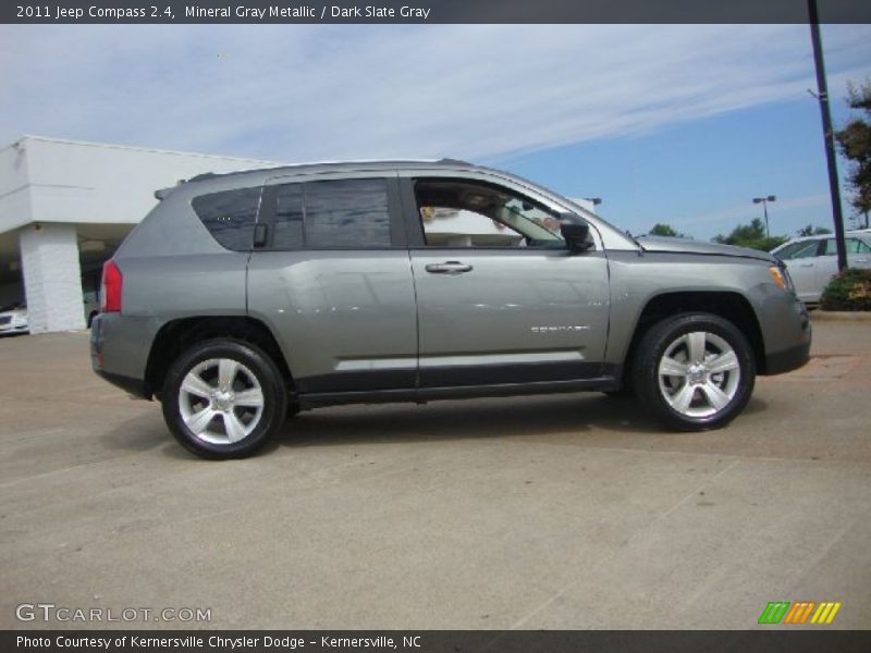 Mineral Gray Metallic / Dark Slate Gray 2011 Jeep Compass 2.4