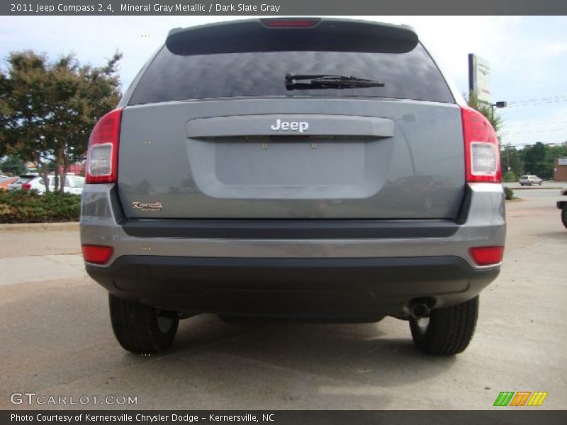 Mineral Gray Metallic / Dark Slate Gray 2011 Jeep Compass 2.4
