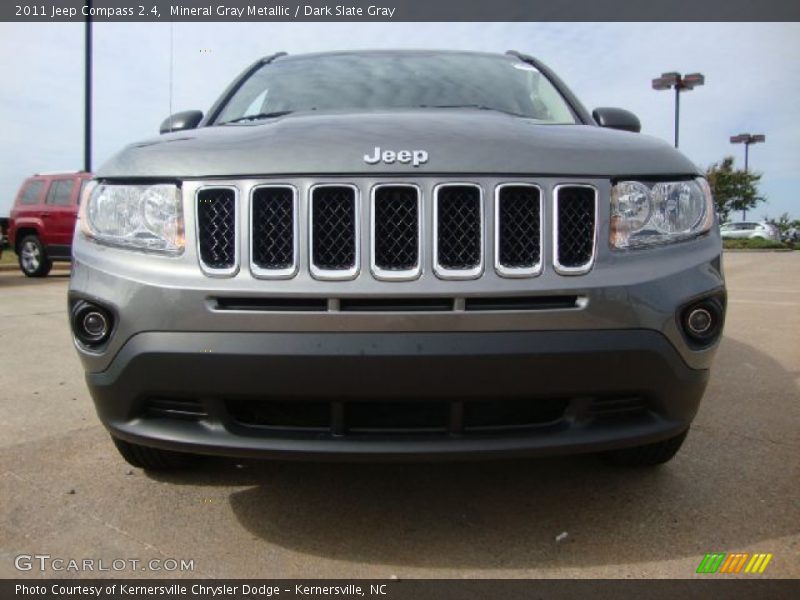 Mineral Gray Metallic / Dark Slate Gray 2011 Jeep Compass 2.4