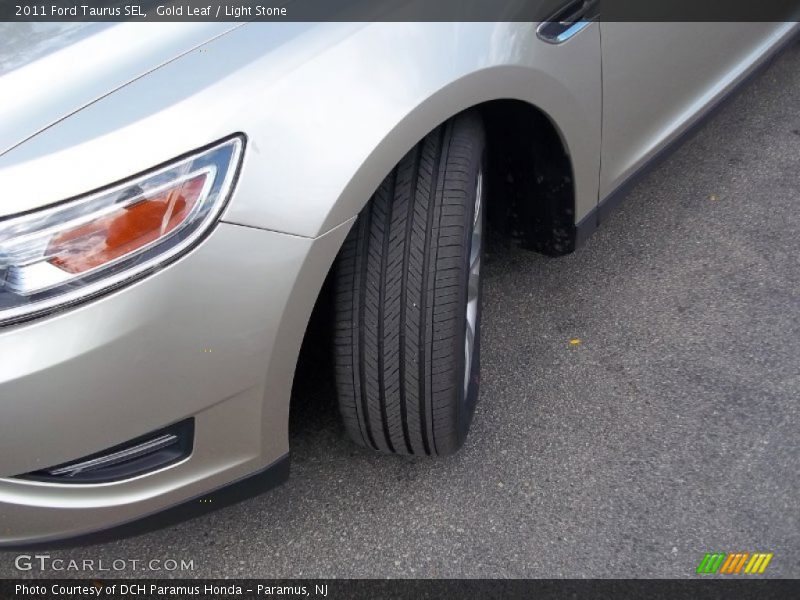 Gold Leaf / Light Stone 2011 Ford Taurus SEL