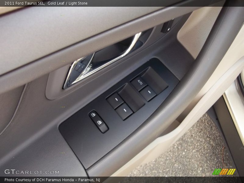 Gold Leaf / Light Stone 2011 Ford Taurus SEL