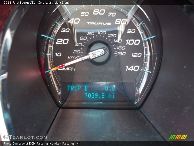 Gold Leaf / Light Stone 2011 Ford Taurus SEL