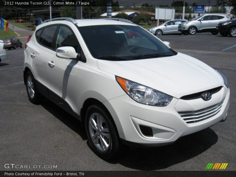 Cotton White / Taupe 2012 Hyundai Tucson GLS