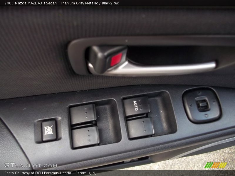 Titanium Gray Metallic / Black/Red 2005 Mazda MAZDA3 s Sedan