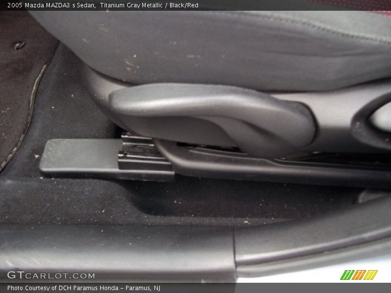 Titanium Gray Metallic / Black/Red 2005 Mazda MAZDA3 s Sedan